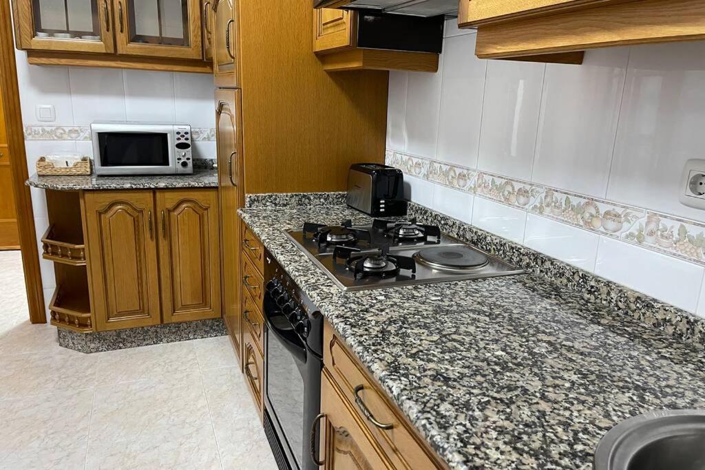 Oktheway Calvo Sotelo Apartment *